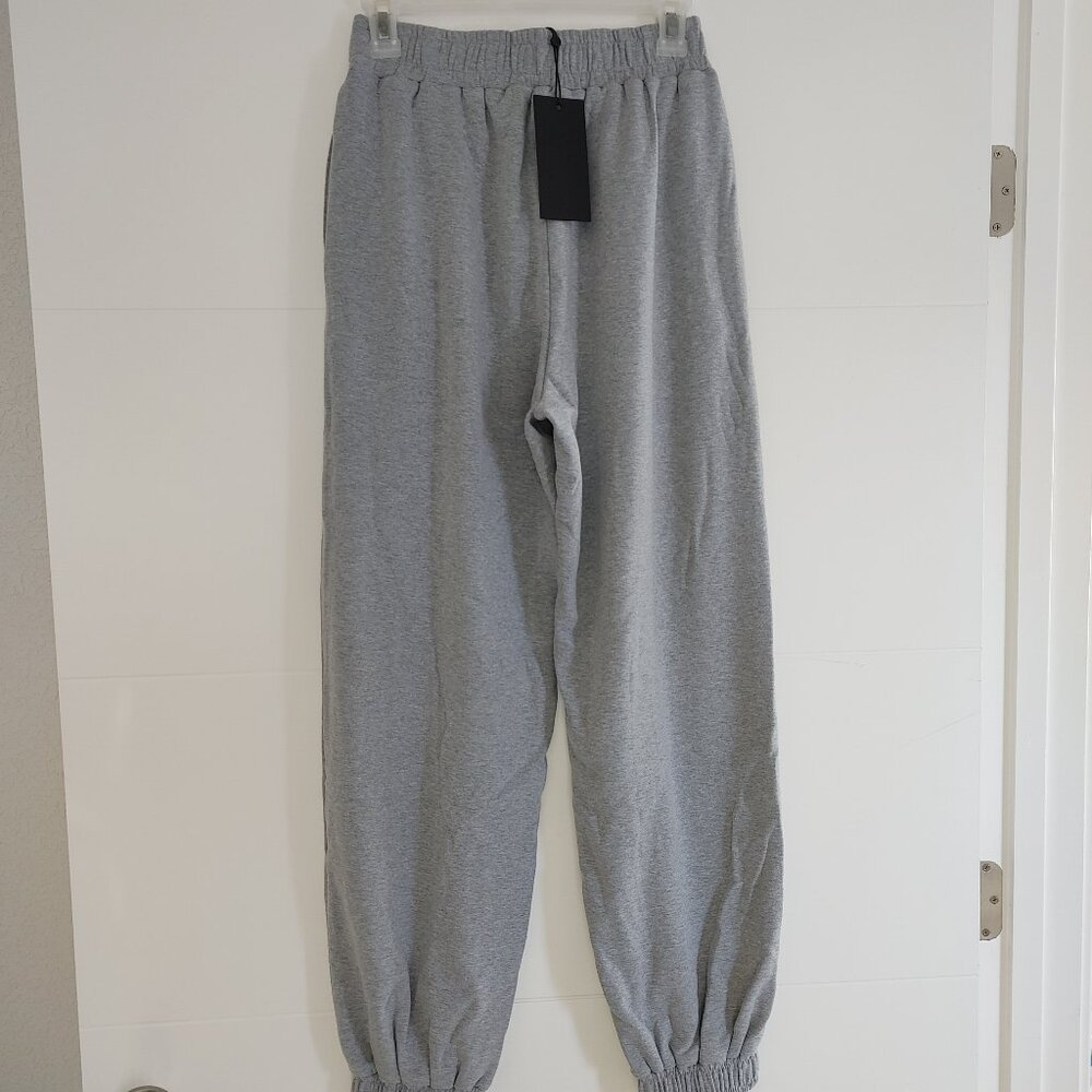 KENDALL + KYLIE Sweatpants Size: M